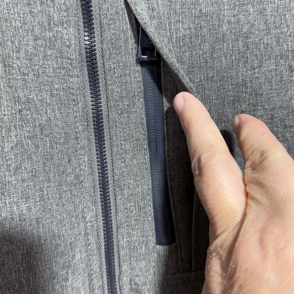 Calvin Klein Water Resistant 4-Way Stretch Jacket Men’s Size XXL Gray - Picture 3 of 7